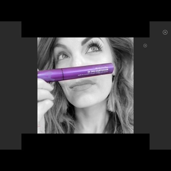 Epic 4D mascara - Picture 2 of 5